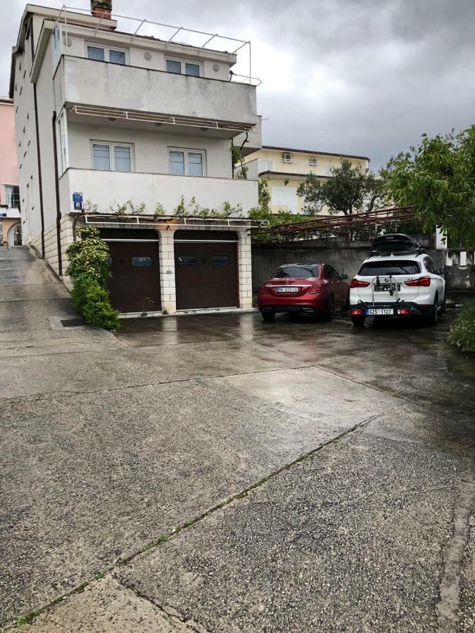 Apartments With Private Parking Baška Voda Εξωτερικό φωτογραφία