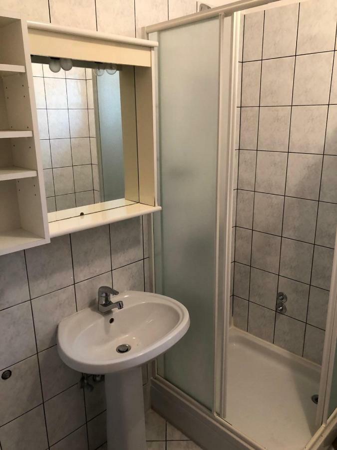 Apartments With Private Parking Baška Voda Εξωτερικό φωτογραφία