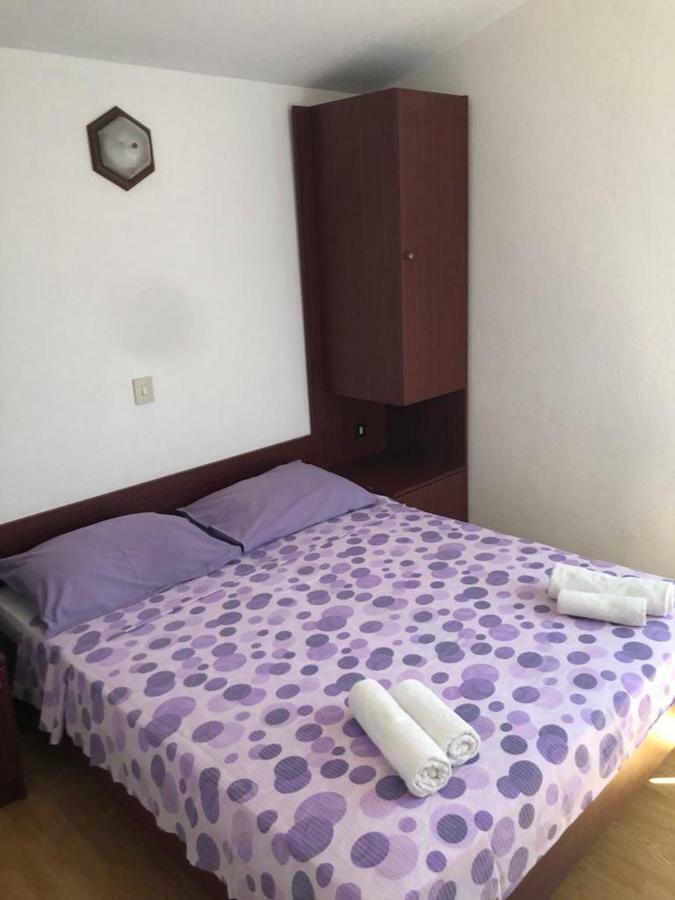 Apartments With Private Parking Baška Voda Εξωτερικό φωτογραφία